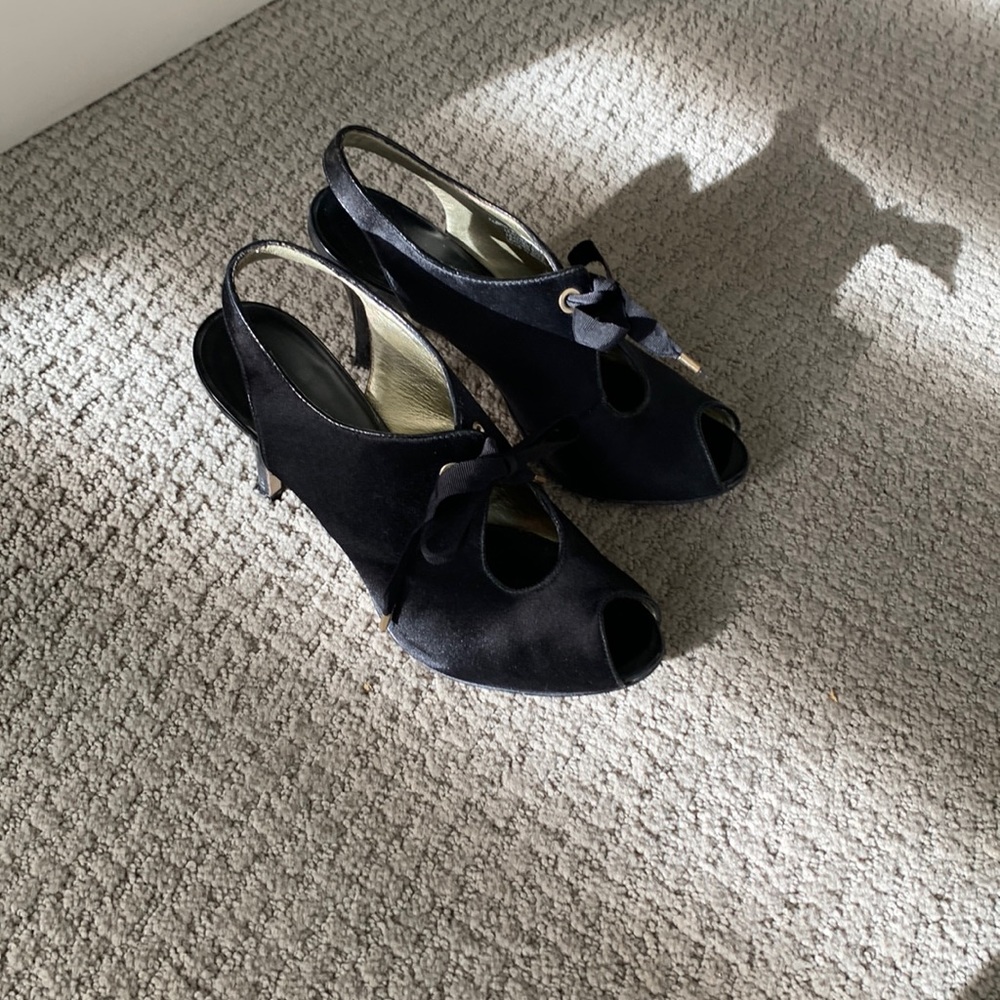Banana Republic black satin heels. Perfect for work, date night, or formal event